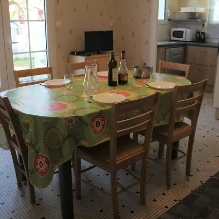 Maison La Tremblade-ronce-les-bains, 3 Pieces, 4 Personnes - Fr-1-305b-20 Casa de Férias *